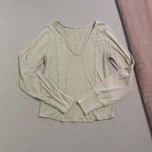 BKE Cream Long Sleeve Women's Tee
